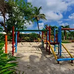Isla Arena Beach Club