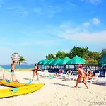 Isla Arena Beach Club